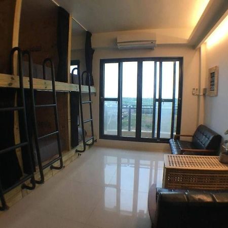 Wave Backpackers Hostel Toucheng Exterior photo